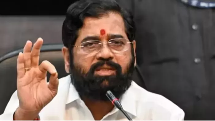 MNS कार्यकर्ताओं ने राज ठाकरे पर हुए हमले का लिया बदला', उद्धव ठाकरे के आरोप पर बोले CM एकनाथ शिंदे MNS कार्यकर्ताओं ने राज ठाकरे पर हुए हमले का लिया बदला', उद्धव ठाकरे के आरोप पर बोले CM एकनाथ शिंदे