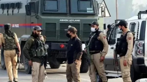 कुछ संदिग्ध हरकत दिखे तो तुरंत बताएं', आतंक की कमर तोड़ने का जम्‍मू कश्‍मीर पुलिस ने बनाया नया प्‍लान